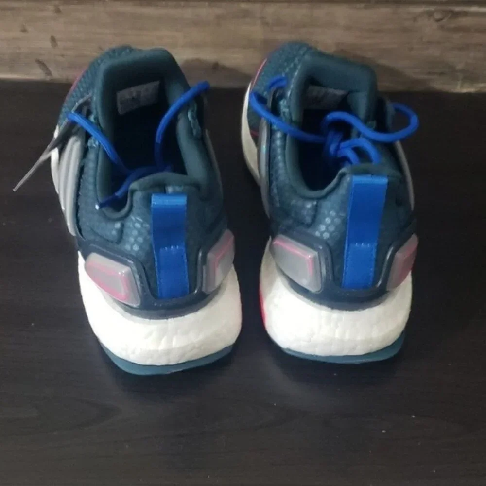 New Adidas Ultraboost 1.0 Womens Teal Blue Running Sneakers‎ Size 6.5 Training